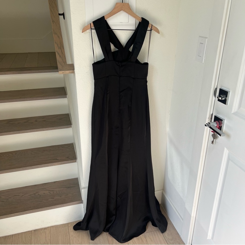 New ASTR The Label Georgiana Halter Neck Maxi Dress in Black - Picture 7 of 11